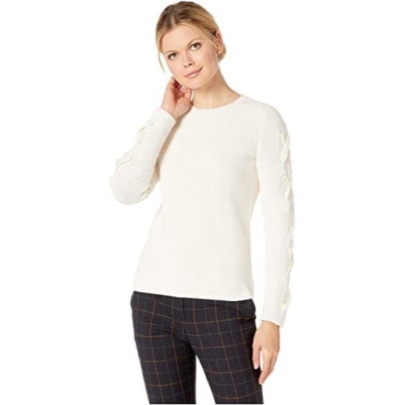 [Ralph Lauren] Winter Cream Lace Up Sweater - Picture 5 of 9